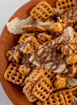 triple-crunch-munch_bowl_2264-270x370.jpg