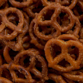 seasoned-pretzels-dark-270x270.jpg